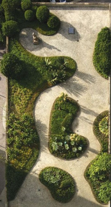 Roberto Burle Marx Landscape, Organic Landscape Design, Yard Decoration Ideas, Public Garden Design, Pathway Decoration, Rock Pathway, Architecture Courtyard, Landscape Design Drawings, Burle Marx