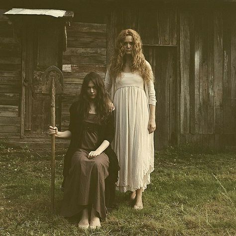 Southern Gothic Aesthetic, Swamp Witch, Ethel Cain, American Gothic, Southern Gothic, Gothic Aesthetic, Season Of The Witch, Witch Aesthetic, Witchy Woman