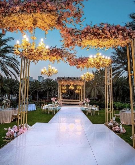 Wedding Entrance Passage Decor, Pathway Decor Wedding, Wedding Pathway Decor, Wedding Backdrop Design Outdoor, Wedding Entrance Walkway, Wedding Passage, Wedding Pathway, Pathway Decor, Ideas Wedding Decoration