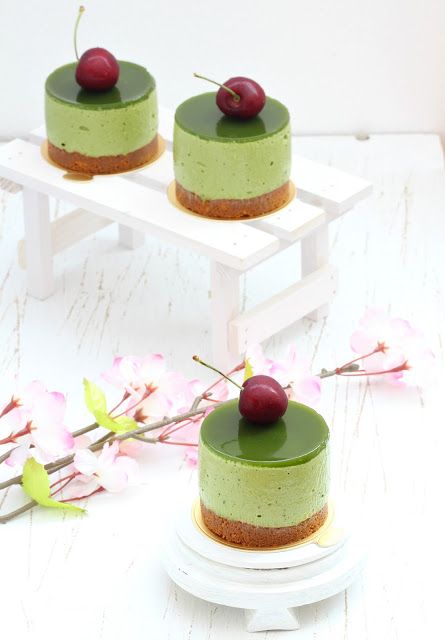 Matcha Dessert Recipes, Matcha Mousse, Matcha Cheesecake, Mousse Cake Recipe, Mousse Cakes, Matcha Dessert, Matcha Cake, Purple Stuff, Mascarpone Cream