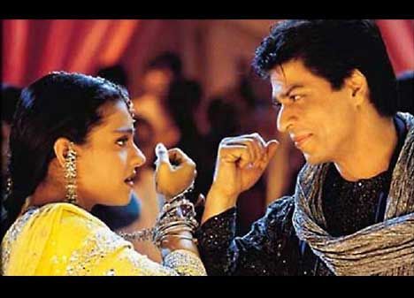 Kabhi Khushi Kabhie Gham, Shahrukh Khan And Kajol, Srk Movies, Vintage Bollywood Aesthetic, Indian Drama, Bollywood Couples, Bollywood Outfits, Karan Johar, Vintage Bollywood