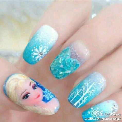 Omg!!Elsa!!This is damn cool!❤️ #elsa #frozen #nailart #nails #elsanailart Frozen Nail Designs, Elsa Nails, Disney Frozen Nails, Frozen Nail Art, Fake Nails For Kids, Frozen Nails, Luv Nails, Mickey Nails, Natural Nail Art