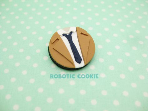 Polymer Clay Pop Socket, Duo Friendship, Coat Brooch, Mini Pasta, Prince Sidon, Paperclip Crafts, Polymer Clay Brooch, Fimo Diy, Polymer Clay Tutorials