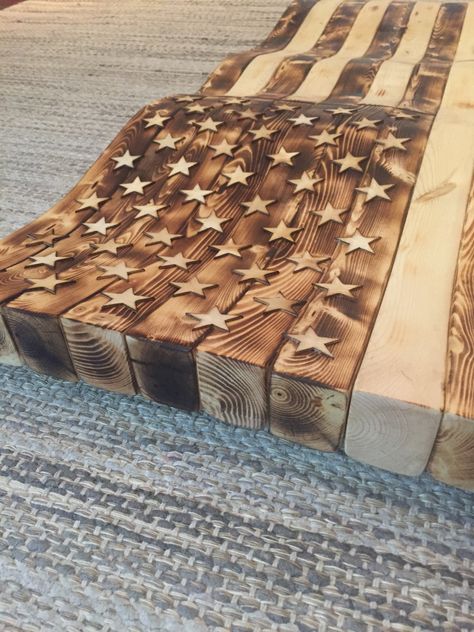 Wavy Wooden American Flag Diy, Wood Burned American Flag, Wavy Flag Wood Diy, Western Wood Burning Ideas, American Flag Wood Projects, Wooden Flags Diy, Wooden American Flag Decor, Wood American Flag Diy, Wood Flag Diy