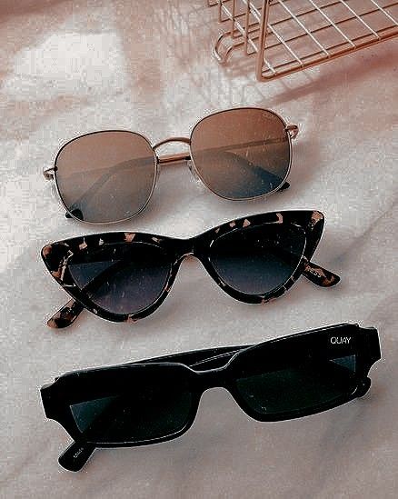 Sunglasses Dark Academia Sunglasses, Small Round Sunglasses, Sunglasses Aesthetic, Dark Academia Outfits, Academia Outfits, Mysterious Places, Dark Academia, Cute Jewelry, Out Of Style