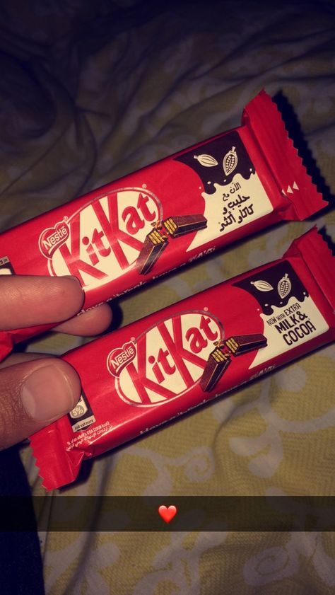 @xoxcactus ||🌵 Kit Kat Chocolate Snapchat, Kit Kat Chocolate Pics, Kit Kat Chocolate, Romantic Urdu Poetry, Chocolate Humor, Urdu Ghazal, Chocolate Photos, Chocolate Pictures, Baby Photo Editing