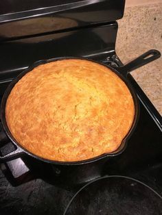 Copycat Sonny’s BBQ Cornbread Bbq Cornbread, Jiffy Cornbread Recipes, Almond Paste Recipes, Bbq Corn, Southern Food Recipes, Cornbread Recipe Sweet, Jiffy Cornbread Mix, Cornbread Recipes, Bbq Cookout