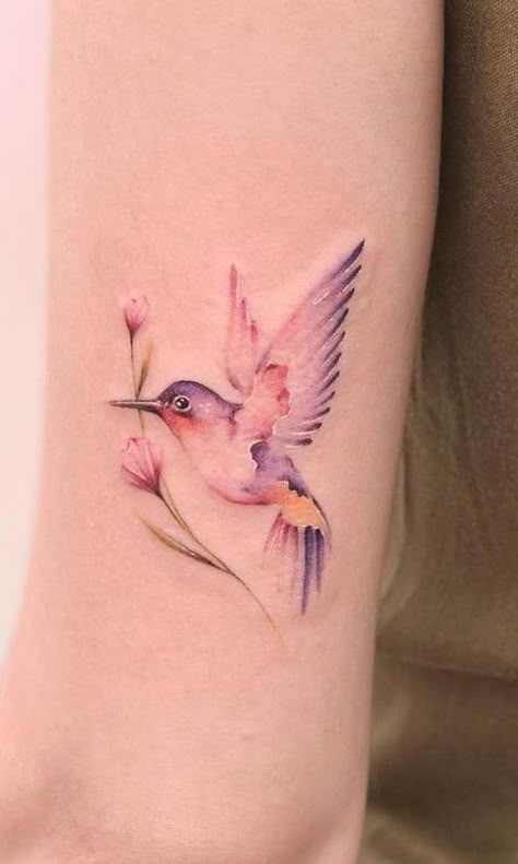 Small Hummingbird Tattoo, Fonts Ideas, Tiny Bird Tattoos, Bird Tattoos For Women, Tiny Tattoos For Women, Tato Minimal, Bird Tattoo Wrist, English Fashion, Gorgeous Tattoos