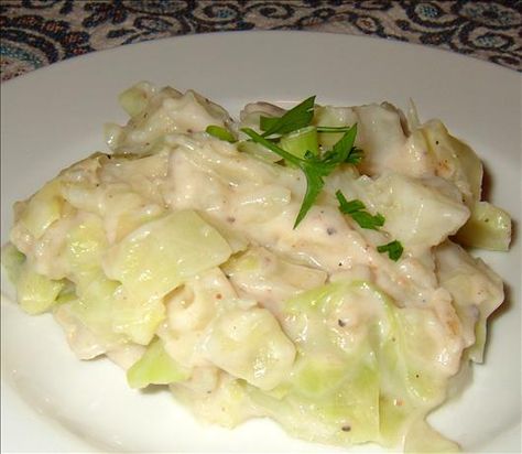 Creamed Cabbage- Norwegian Style Recipe - Food.com - 169475 Creamed Cabbage, Norwegian Cuisine, Norway Food, Viking Food, Nordic Recipe, Red Onion Recipes, Norwegian Style, Norwegian Food, Scandinavian Food