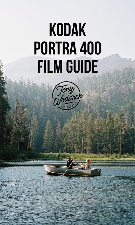 Family rowing on a boat in the middle of the lake with big pine trees and mountains in the background. 120 Mm Film Photography, Film Simulation Fuji, Portra 400 Film Photography, 35 Mm Photography, 35 Mm Film Photography, Film Photography Inspiration, Portra 400 35mm, Portra 400 Film, Film Reference