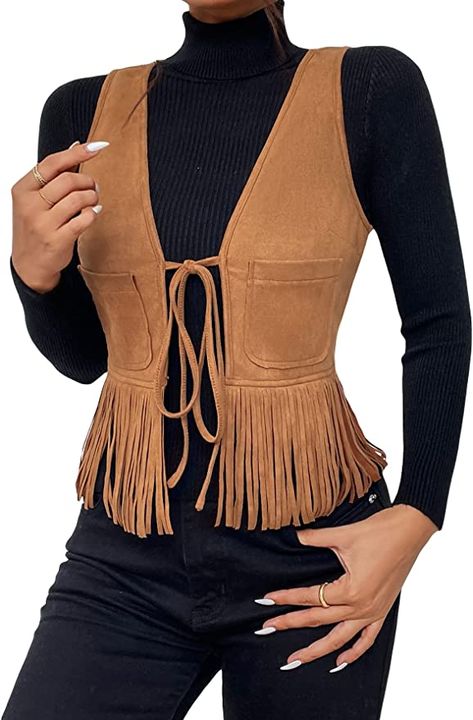 Western Vests Womens, Womens Fall Wardrobe, Fringed Vest Outfit, Fringe Leather Vest, Suede Fringe Vest, Looks Country, Waist Coat, Fringe Vest, Suede Vest