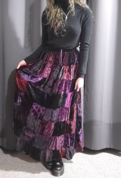 Velvet Patchwork Dress, Purple Velvet Skirt Outfit, Long Patchwork Skirt, Purple Witchy Outfit, Purple Long Skirt Outfit, Purple Skirt Outfit Ideas, Long Purple Skirt Outfit, Purple Maxi Skirt Outfit, Purple Whimsigothic