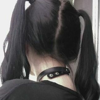 Black Hair Pigtails, Pigtails Aesthetic, Hair Pigtails, Peinados Fáciles Para Cabello Corto, Scene Hair, Grunge Girl, Aesthetic Grunge, Grunge Aesthetic, Black Aesthetic