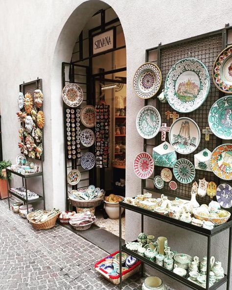 Where To Buy Ceramics In Italy Social Pottery, Best Places In Italy, Pottery Display, Shopping In Italy, Ceramic Store, Italian Interior Design, Italian Interior, Places In Italy, Summer 2025