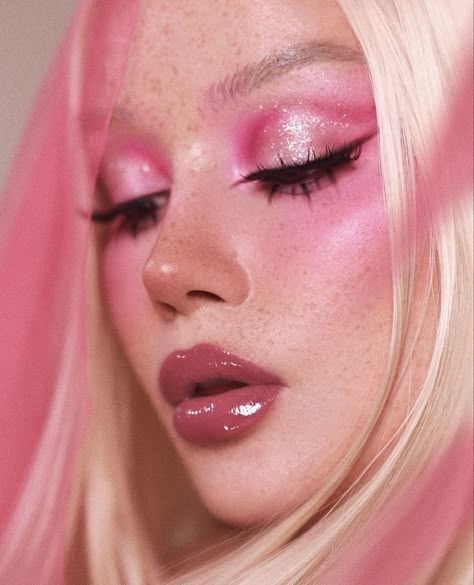 Pink Makeup Aesthetic, Pink Obsession, Pink Eye Makeup, 2023 Pink, Barbie Makeup, Ethereal Makeup, Fairy Makeup, Top Makeup Products, Pink Makeup