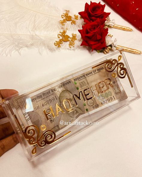 HAQ MEHER box 💖 Customised Haq Meher box available for your Meher , make it special , because it’s her day too🎀✨ #haqmeher #haqmeherbox #nikahthings #nikah #weddinggiftforher #weddinginspiration #weddinggifts #weddingvibes Nikah Gift Ideas, Nikah Gifts, Nikkah Ideas, Handmade Hamper, Hoop Decor, Wedding Packing, Embroidery Hoop Decor, Bush Wedding, Bridal Songs