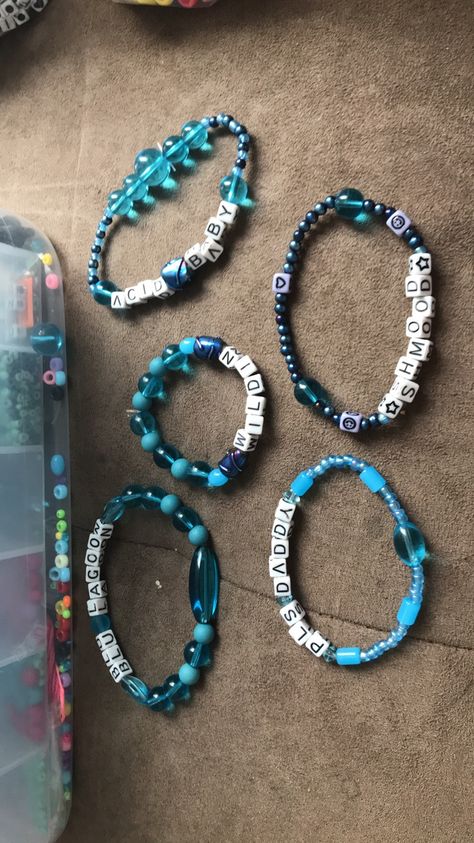 Rave Candy Bracelets Edm, Candy Rave Bracelets, Blue Kandi Bracelets, Rave Candy Ideas, Rave Candy Bracelets Ideas, Rave Candy Bracelets, Kandi Phrases, Kandi Diy, Blue Kandi