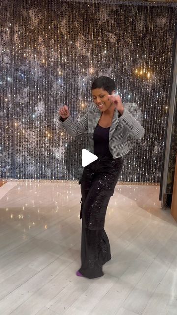 Tamron Hall Show on Instagram: "Pretty girls walk into the weekend like this… ✌🏾✨" Tamara Hall, Tamron Hall, January 12, The Weekend, Walking, On Instagram, Instagram