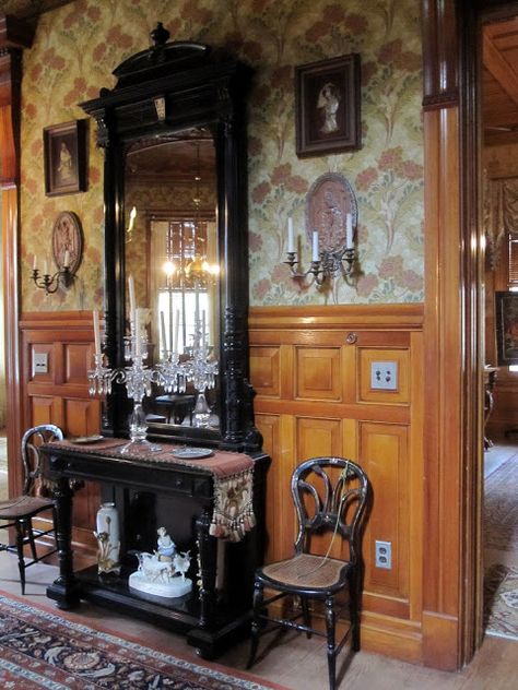 riverside.love.: Heritage House... Victorian Style Interior, Pier Mirror, Old House Interior, Victorian Parlor, Victorian Home Interior, Victorian Home Decor, Victorian Interior, Victorian Interiors, Heritage House