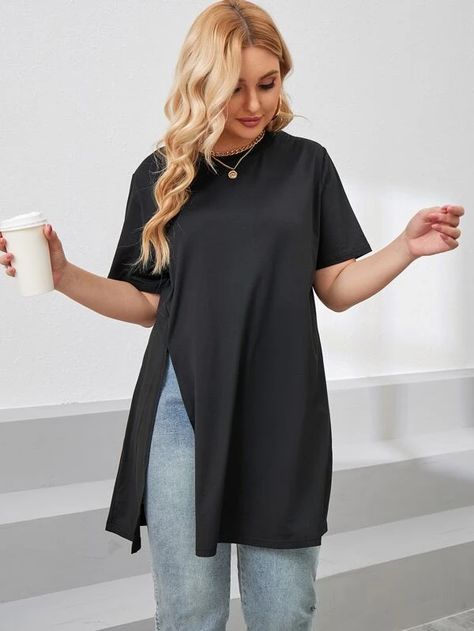 Plus Split Hem Tee | SHEIN USA Plus Size Business, Plus Size Summer Outfits, Look Plus Size, Business Casual Outfits For Women, Summer Work Outfits, Plus Size Fashion For Women, Plus Size Kleidung, Business Casual Outfits, Look Plus