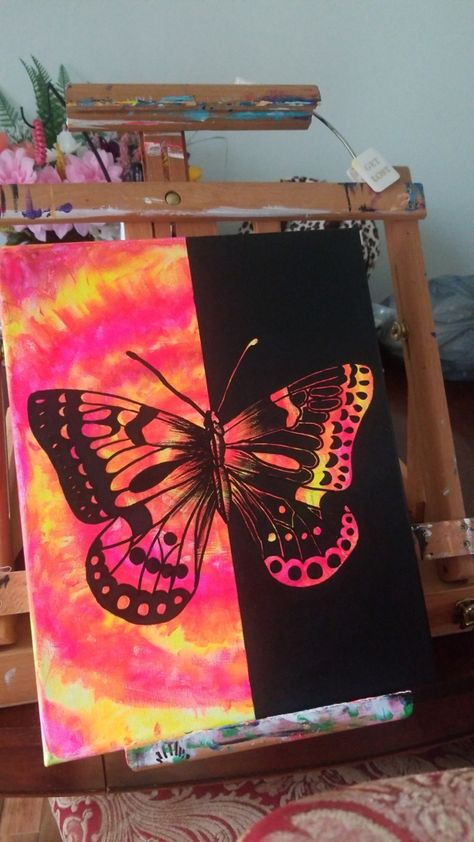 Butterfly painting duo metamorphosis art paint Half Canvas Paintings, Half And Half Paintings, Half Butterfly Painting, Split Canvas Painting Ideas, Colorful Butterfly Drawing, Butterfly Painting On Canvas, Colored Butterfly, Invert Colors, Furniture Flips