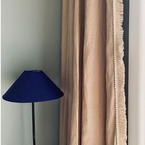 @ingeholst_textiles on Instagram: "Brush fringe for leading edges on curtains...yes please! 🤩 Dom from @we_are_duet chose brush fringe in natural for the curtains in her own home. So nice when designers choose your things for their homes 💙🥰 Samples of my fringes available @ec.collective_ @elliottclarke_ #interiordesign #decor #deco #decoration #interiorstyling #interiors #interior #fringe #ingeholsttextiles #textiles #interiordesigner" Curtains With Fringe Trim, Fringed Curtains, Admiralty Arch, Interior Design Curtains, Curtain Trim, Trim Ideas, Curtain Fringe, The Curtains, Cool Curtains