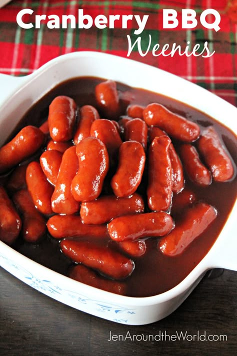 Cranberry BBQ Weenies are the perfect appetizer to use up leftover cranberry sauce. Bbq Weenies, Pioneer Woman Lemon Bars, Little Weenies Recipe, Spaghetti Sauce With Fresh Tomatoes, Sauce For Sushi, Lil Smokies Recipes, Mongolian Ground Beef Noodles, Ground Beef Noodles, Mongolian Ground Beef