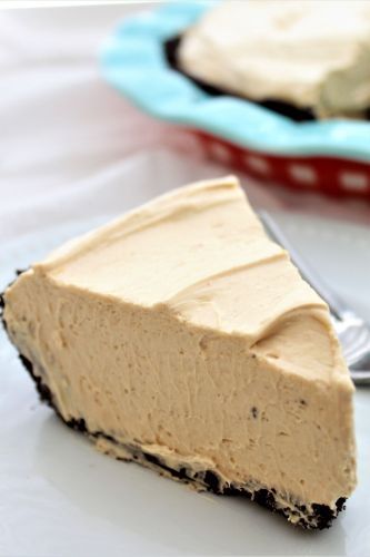 Gluten Free Peanut Butter Pie, Gluten Free Pumpkin Spice, Smooth Peanut Butter, Chocolate Crumbs, Sweet Potato Biscuits, Chocolate Peanut Butter Pie, Easy Gluten Free Desserts, Gluten Free Thanksgiving, Gluten Free Peanut Butter