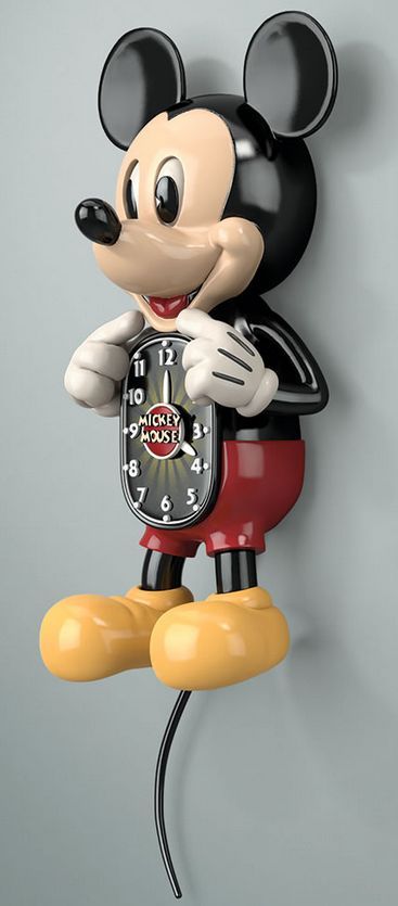 The Animated Mickey Mouse Wall Clock Cozinha Do Mickey Mouse, Mickey Mouse Lamp, Mickey Mouse Clock, Mickey Bathroom, Disney Clock, Disney Decor Diy, Mickey Mouse Room, Mickey Mouse Bedroom, Mickey Mouse House