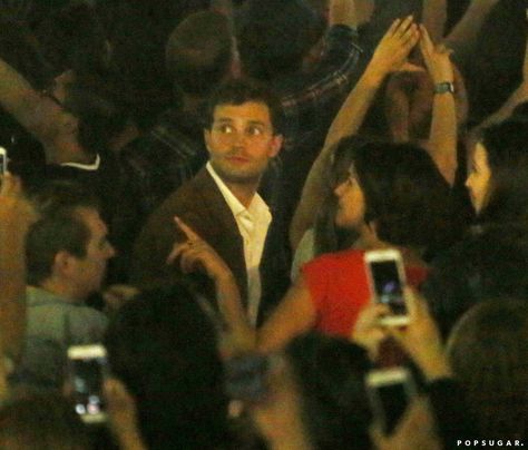 Jamie Dornan and His Wife Let Loose at Rihanna's Concert Amelia Warner Jamie Dornan, Jamie Dornan And Wife, Rihanna Concert, Dakota Johnson Movies, Christian Grey Jamie Dornan, Jaime Dornan, Rihanna Photos, Fifty Shades Darker, Fan Picture