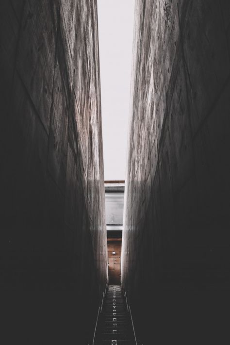 Dark narrowed back alley stairway | Free Photo #Freepik #freephoto #wall #architecture #steps #stairs Hallway Dark, Back Alley, Architecture Construction, Simple Wall Art, Man Room, White Sky, Storing Paint, Narrow Hallway, Home Decor Online