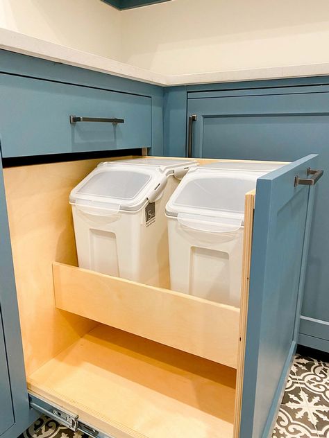 Dog Food Storage In Cabinet, Creative Dog Food Storage Ideas, Dog Food Cabinet, Dog Food Bin, Recycling Storage, Diy Pantry Organization, Food Storage Cabinet, Mudroom Cabinets, Organizing Solutions