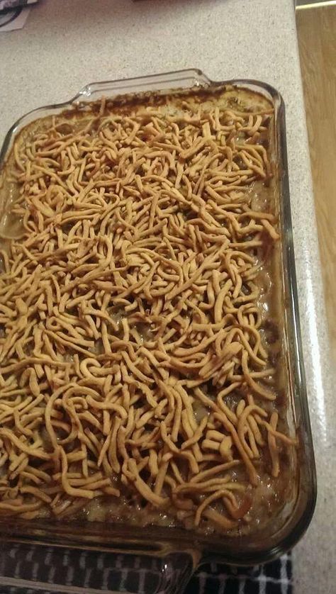 Mock Chow Mein, Chow Mein Hotdish Recipe, Hotdish Recipes, Chow Mein Recipe, Hamburger Casserole, Hot Dish, Chow Mein, Beef Casserole, Beef Dishes