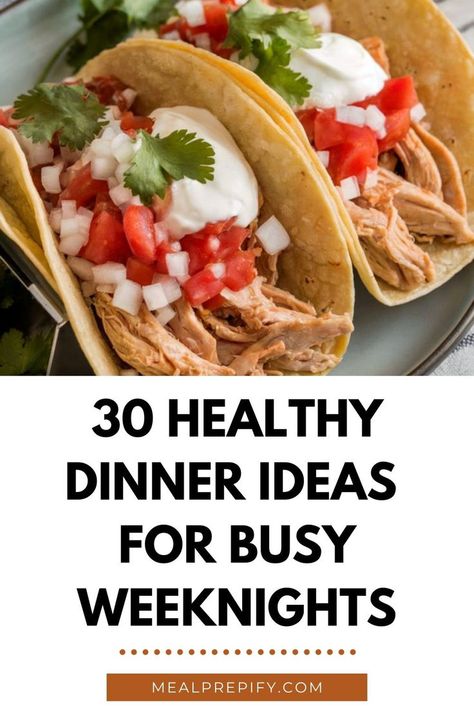 Two soft tacos filled with shredded chicken, tomatoes, onions, and sour cream, a simple and healthy clean eating dinner idea. Dinner Ideas Healthy Clean Eating, Healthy Food Ideas For Dinner, Clean Eating Dinner Ideas, Clean Eating Family, Weekly Food Prep, Dinner Clean Eating, Food Ideas For Dinner, Meal Prep Guide, Clean Eating Dinner