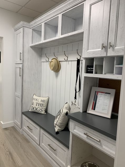 Grey And White Mudroom, Mudroom By Garage Door, Counter In Mudroom, Laundry Room With Mud Bench, Mudroom With Office Space, Modern Farmhouse Mudroom Lockers, Mudroom Ideas Entryway With Sink, Modern Farmhouse Drop Zone, Home Drop Zone Ideas