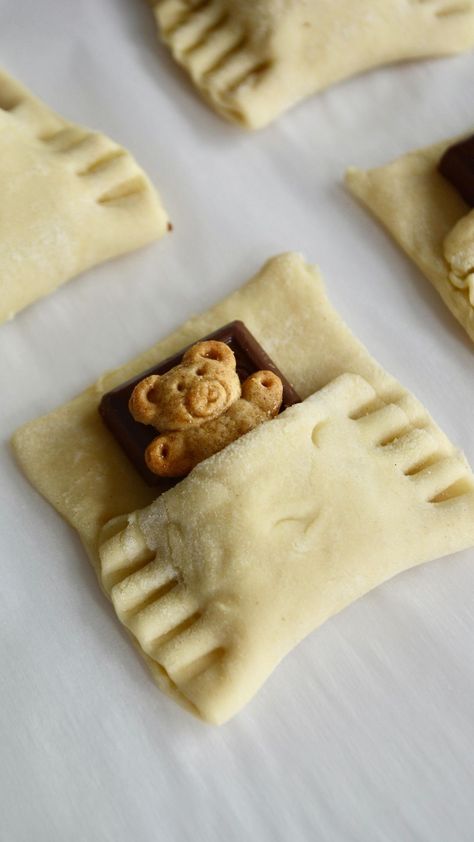 Puff Pastry Sleeping Bears!🧸 These little Puff Pastry Sleeping Bears are almost too cute to eat! Flakey puff pastry wrapped around milk… | Instagram Sleeping Bear Puff Pastry, Bear In A Blanket Pastry, Puff Pastry Sleeping Bears, Teddy Bear Pastry Bed, Sleepy Teddy Pastry, Winter Cooking For Kids, Teddy Bear Puff Pastry, Teddy Graham Puff Pastry, Cute Food To Make