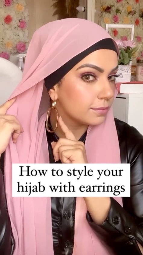 radiowala.nilofer11 on Instagram: When it comes to styling party hijab, there are ways we can do it while being modest. The most versatile look you can sport is with… How To Wear Hijab With Earrings, Hoodie Hijab Outfit, Hijab Tutorial With Earrings, Hijab With Earrings, Winter Hijab Style, Hoodie Hijab, Hijab Styles For Party, Grey Hijab, Party Hijab