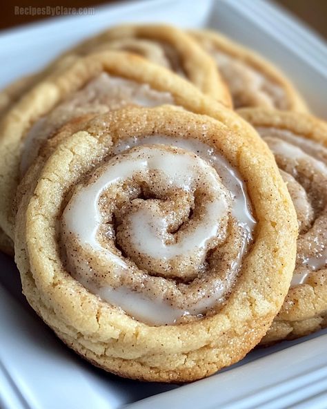 Cinnamon Swirl Cookies, Swirl Cookies, Chocolate Cherry Cookies, Chocolate Ganache Recipe, Cinnamon Roll Cookies, Pie Cheesecake, Ganache Recipe, Boston Cream Pie, Cinnamon Cookies