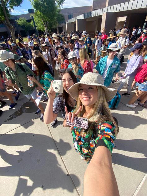 Vacation Spirit Week Outfit, Animal Day Spirit Week, Vacation Day Spirit Week, Tropical Thursday Spirit Week, West Coast Spirit Week, Celebrity Spirit Week, Spirit Weeks, Wacky Wednesday Outfit Spirit Week, West Coast Spirit Day