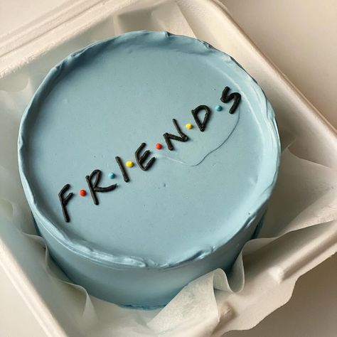 Friendship Cake, Small Birthday Cakes, Friends Cake, Creative Birthday Cakes, Pretty Birthday Cakes, Cute Birthday Cakes, Dessert Decoration, Cake Designs Birthday, Love Cake