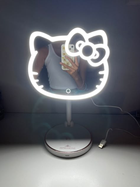 Hello Kitty Mirrors, Hello Kitty Accesorios, Hello Kitty Mirror Aesthetic, Mirror Hello Kitty, Impressions Hello Kitty Mirror, Hello Kitty Hand Mirror, Hello Kitty Light Up Mirror, Hello Kitty Hand Held Mirror, Hello Kity Vanity Mirror