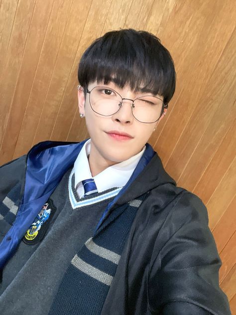 ATEEZ ARCHIVE on Twitter: "… " Ateez Harry Potter, Hogwarts Uniform, Fans Cafe, Say My Name, Woo Young, Kim Hongjoong, Forever Yours, Extended Play, One Team