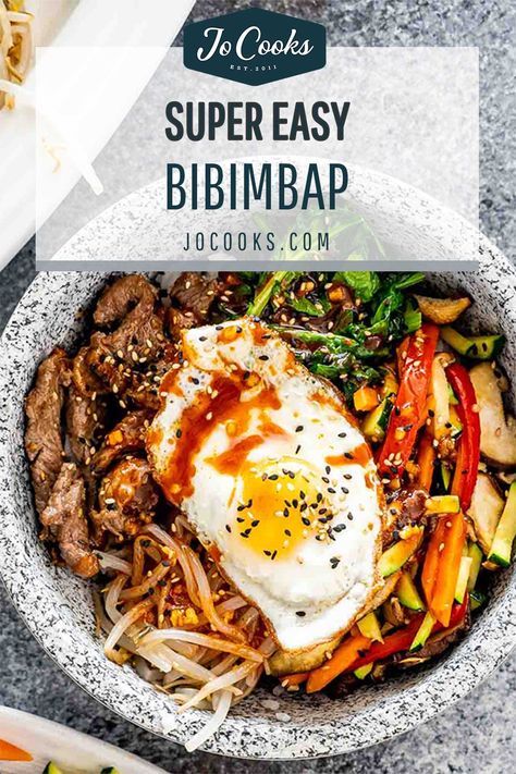 Korean Buddha Bowl, Bibimbap Rice Bowl, Korean Rice Bowl Bibimbap Recipe, Bibimbap Recipe Easy, Korean Bowl Recipe, Korean Bowls, Korean Fried Rice, Bibimbap Sauce, Korean Bowl