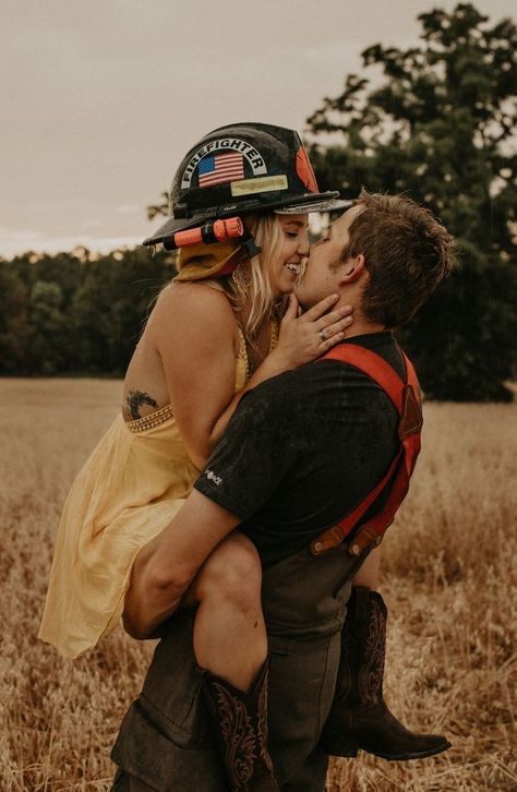 Cute Firefighter Couple Pictures, Firefighter Love Aesthetic, Nurse And Firefighter Couple Photo Ideas, Firefighter Pictures Photography, Firefighter Relationship Goals, Dating Firefighter, Firefighter Romance Aesthetic, Firefighter Couple Aesthetic, Nurse Firefighter Couple