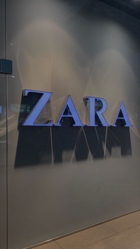 Zara Logo Aesthetic, Zara Wallpapers, Zara Logo, Zara Aesthetic, Aesthetic Store, Zara Store, Zara Drip, Photo Letters, Aesthetic Stores