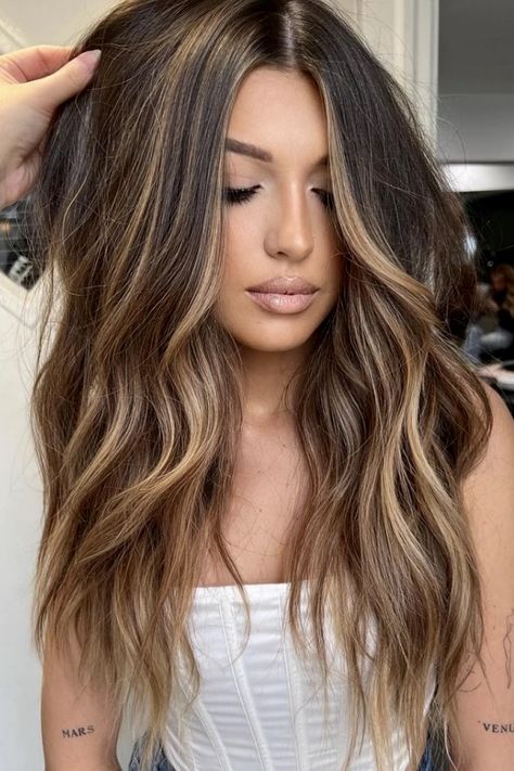 60 Cute Spring Nails You're Going to Love in 2023 - Your Classy Look Bad Baylage Hair, Dark Base With Caramel Highlights, Biker Women Hair Styles, Brunette Hair With Caramel Highlights And Money Piece, Ecaille Hair, Brunette Tones, Langer Pony, Brunette Hair With Highlights, Hair Diy