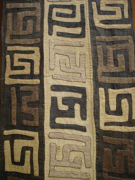 Democratic Republic of Congo African Quilts, Kuba Cloth, Afrikaanse Kunst, African Textile, African Decor, African Textiles, Textile Fiber Art, African Pattern, Indigenous Art