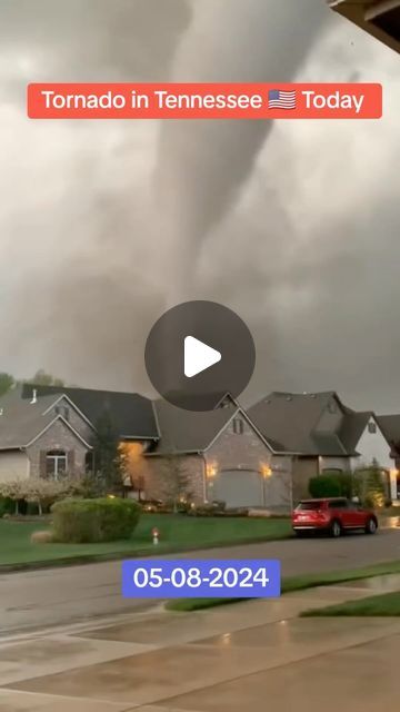 Ricky Robinson on Instagram: "Wow 🤯 Praying 🙏 for Tennessee. #tennessee #tornado" Tornado Videos Scary, Tornado Videos, Thunderstorm Pictures, Tornado Gif, Tornado Watch, Tornado Pictures, Wow Video, Tornado, Natural Disasters