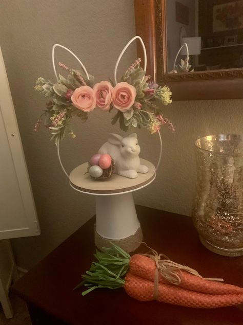 Bunny Centerpiece Ideas, Easter Centerpieces Diy Dollar Tree, Easter Tray, Elegant Table Centerpieces, Easter Centerpieces Diy, Paris Baby Shower, Easter Arts And Crafts, Centerpieces Diy, Party Things