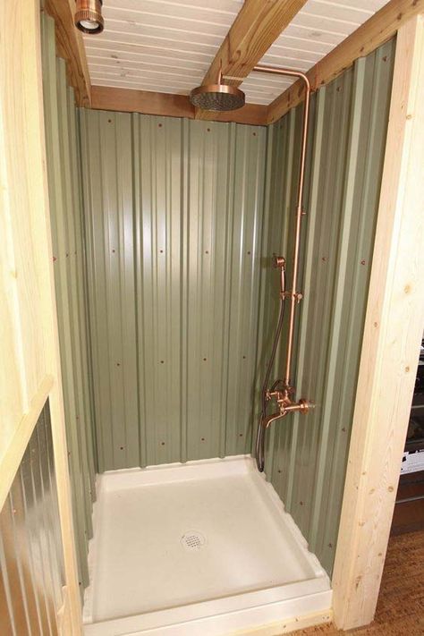 Green Tin Bathroom Idea Tiny House Shower, Barn Bathroom, Tiny House Towns, Shed To Tiny House, Cabin Bathrooms, Rustic Bathroom Designs, Tiny House Bathroom, Casa Container, Outdoor Bathrooms